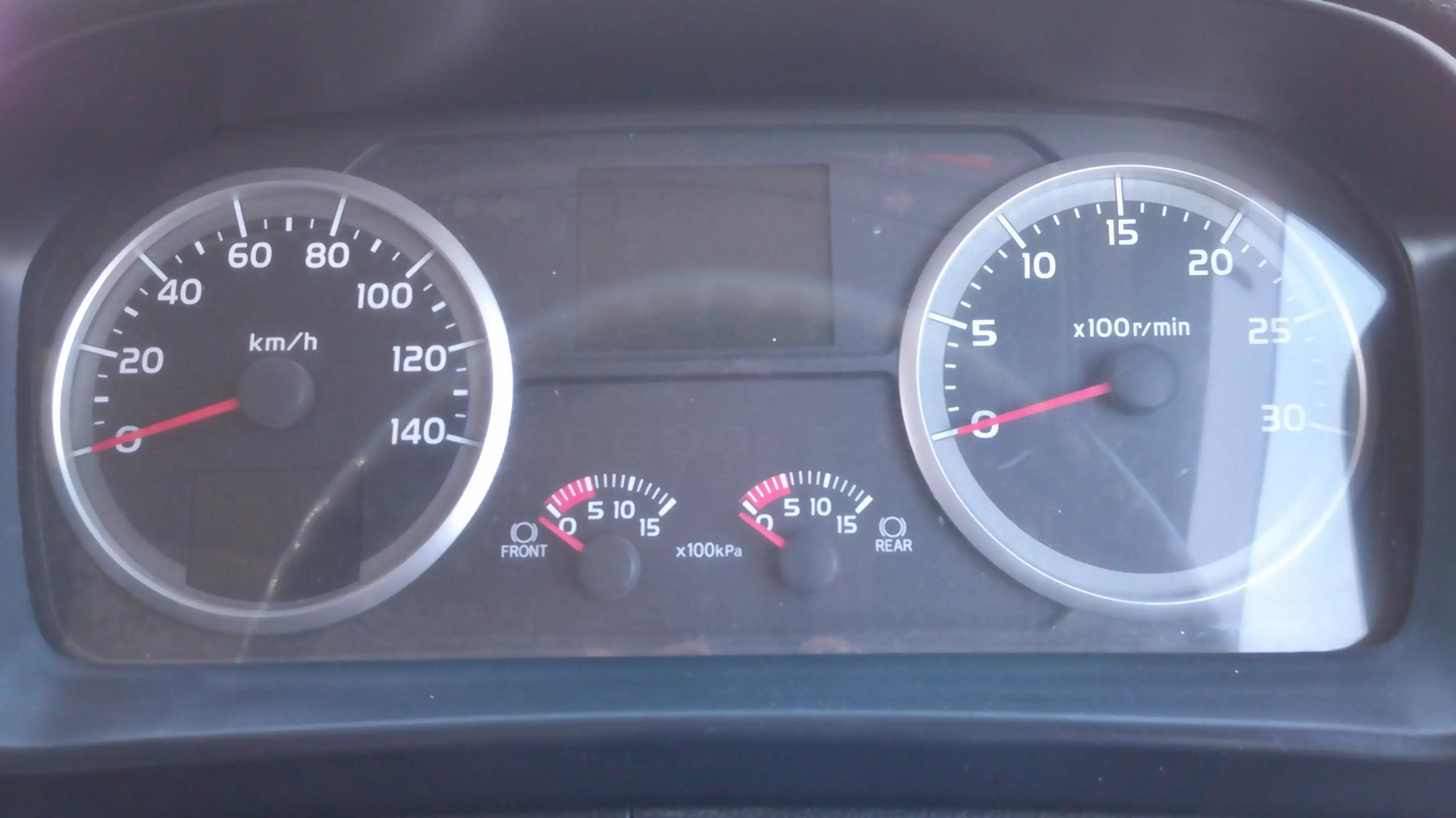 平成26年10月中古大型ダンプ日野プロフィアの画像19