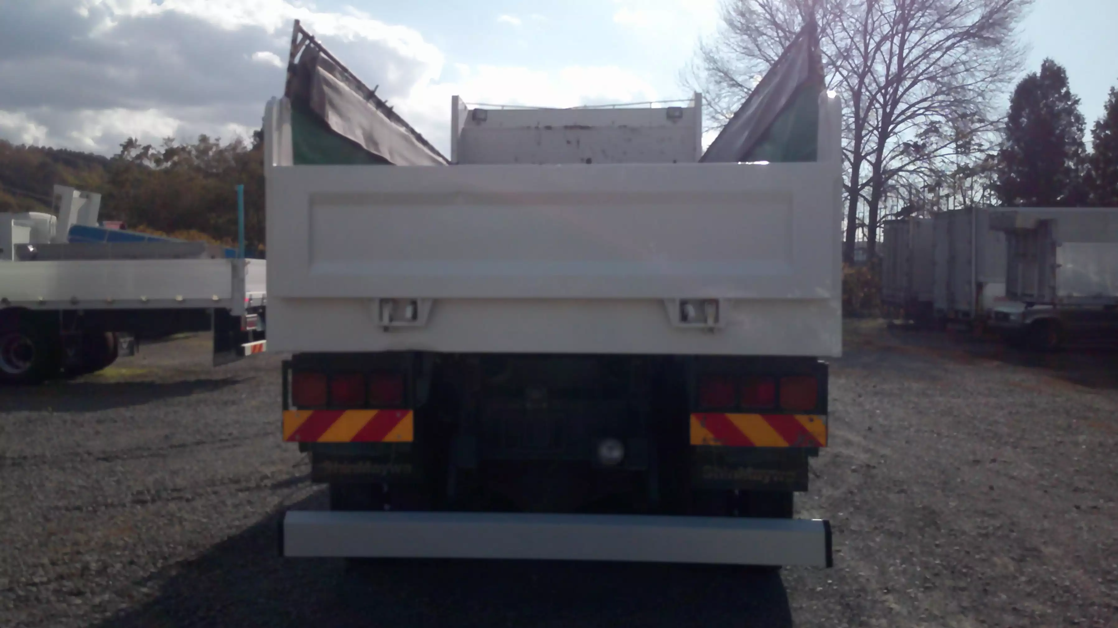 平成26年10月中古大型ダンプ日野プロフィアの画像5