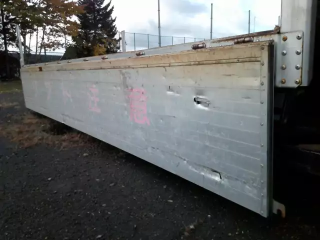 平成18年03月中古中型クレーン付いすゞフォワードの画像15