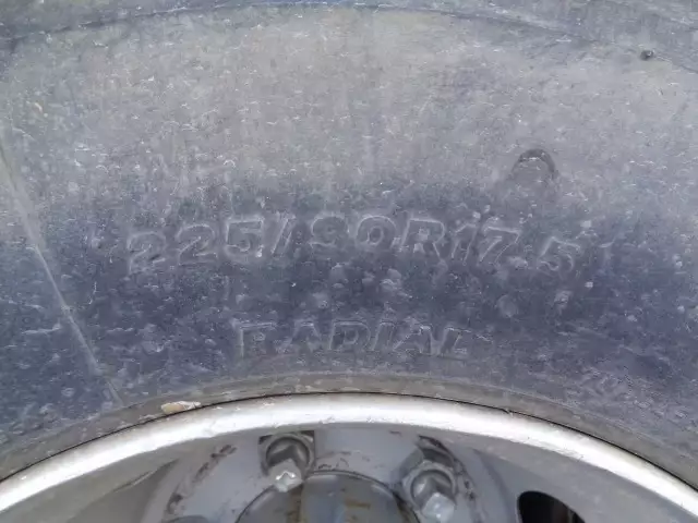 平成18年03月中古中型クレーン付いすゞフォワードの画像27