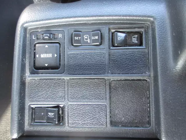 平成30年08月中古大型トラクタヘッド日野プロフィアの画像33