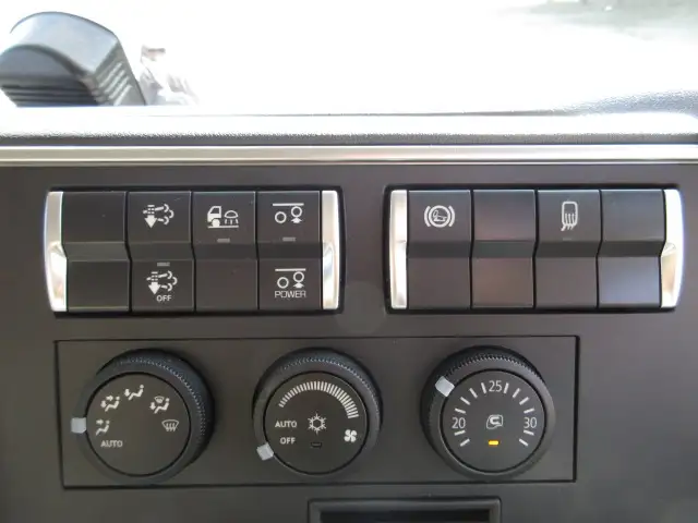 令和05年07月中古大型冷凍バン・ウィング三菱ふそうスーパーグレートの画像40