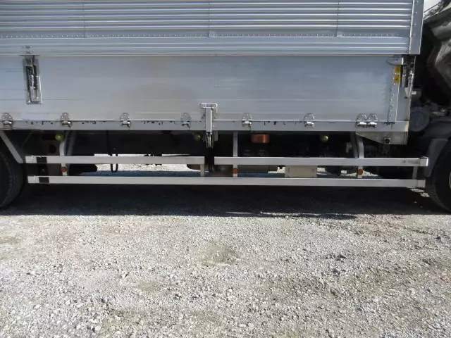 平成19年10月中古増トンアルミバン・ウィング日野レンジャーの画像17