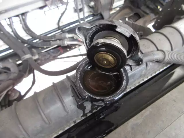 平成19年10月中古増トンアルミバン・ウィング日野レンジャーの画像56