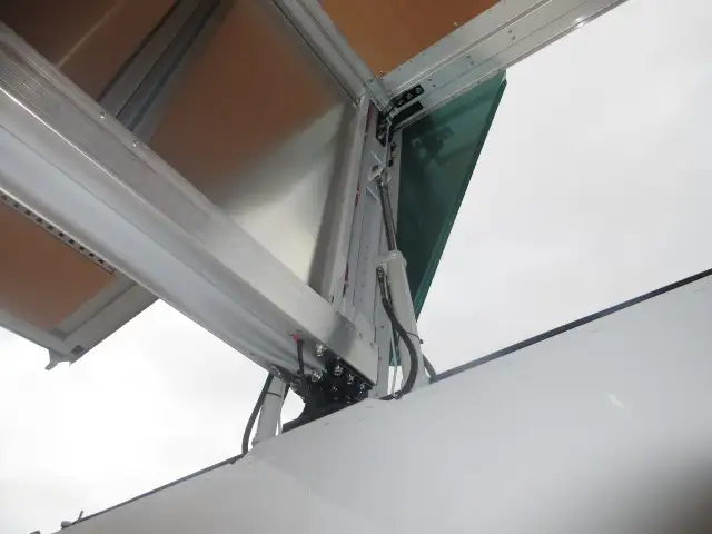 ☆車検付き(R6.11.29)☆ 令和4年 日野 4tアルミウィングPG 62ワイド ハイルーフ ゲート蓋 240馬力 MT6速 エアサス 積載:2,250㎏ 距離:600㎞の画像37