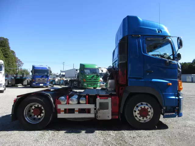 平成27年03月中古大型トラクタヘッド日野プロフィアの画像4