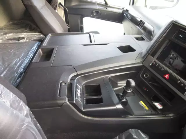 平成30年09月中古大型クレーン付三菱ふそうスーパーグレートの画像33