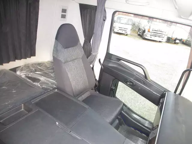 平成30年09月中古大型クレーン付三菱ふそうスーパーグレートの画像45