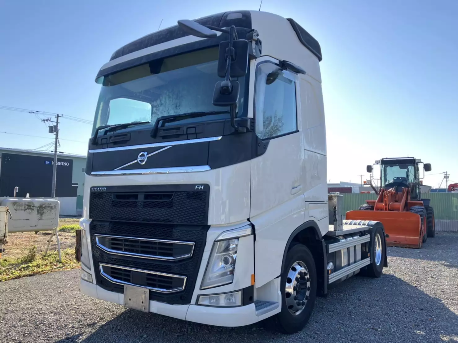 令和01年/平成31年09月中古大型トラクタヘッドボルボボルボの画像1