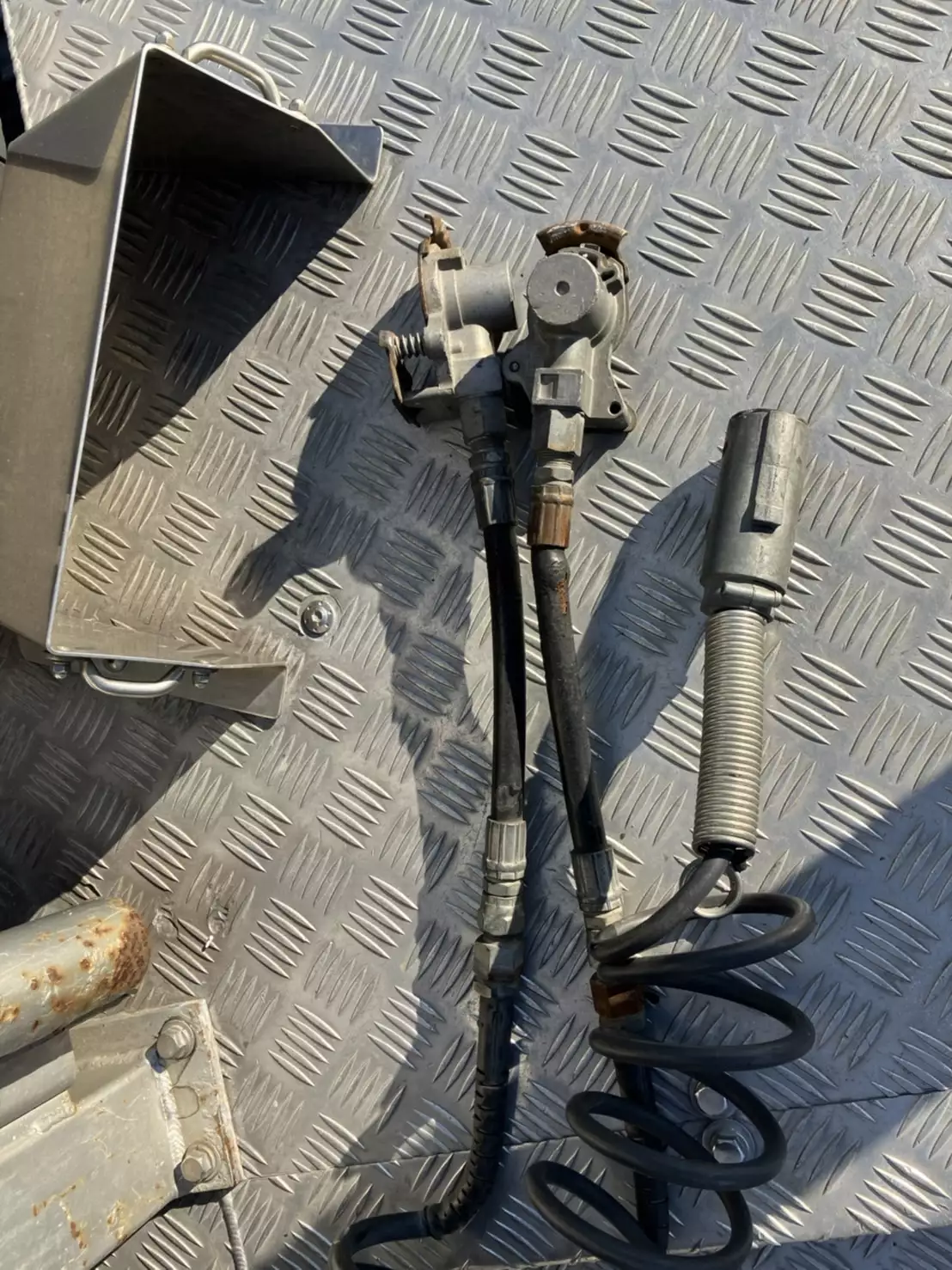 令和01年/平成31年09月中古大型トラクタヘッドボルボボルボの画像23