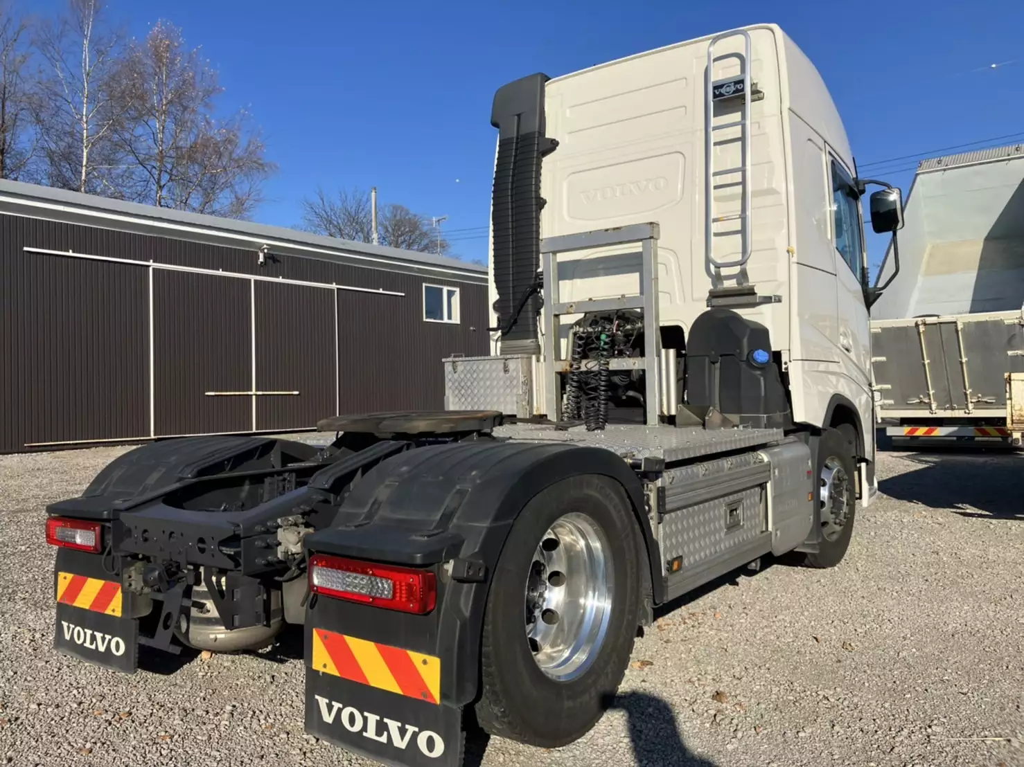 令和01年/平成31年09月中古大型トラクタヘッドボルボボルボの画像6