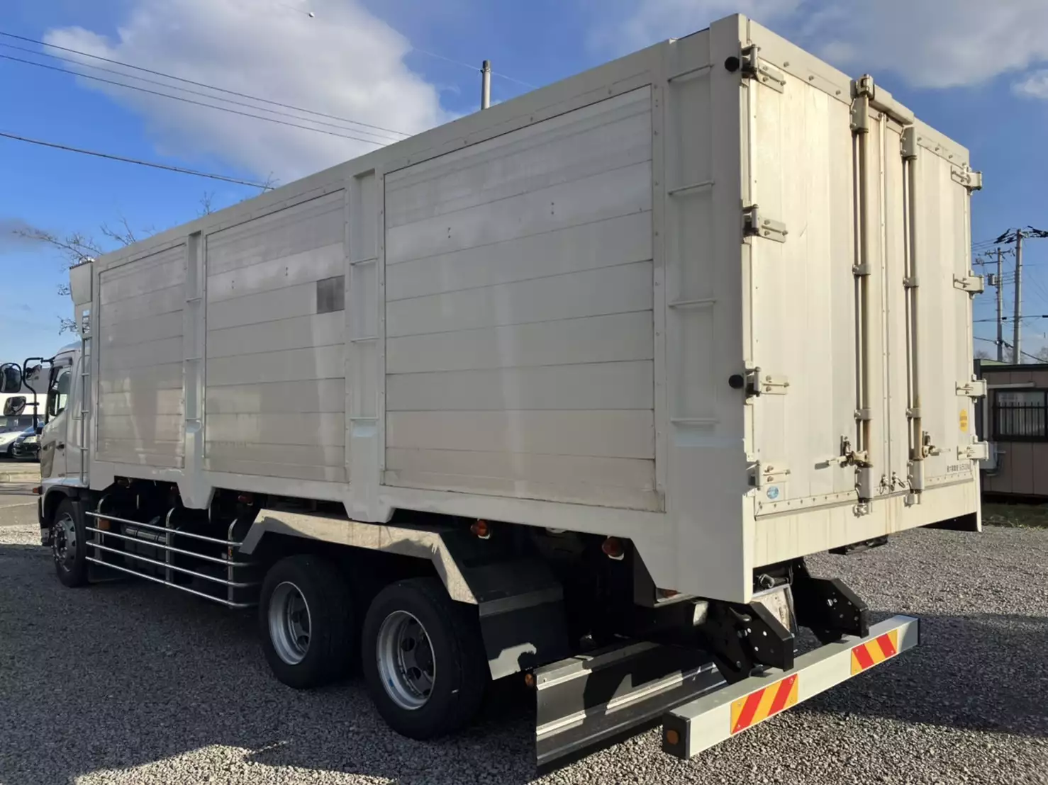 平成26年06月中古増トンダンプ日野レンジャーの画像3