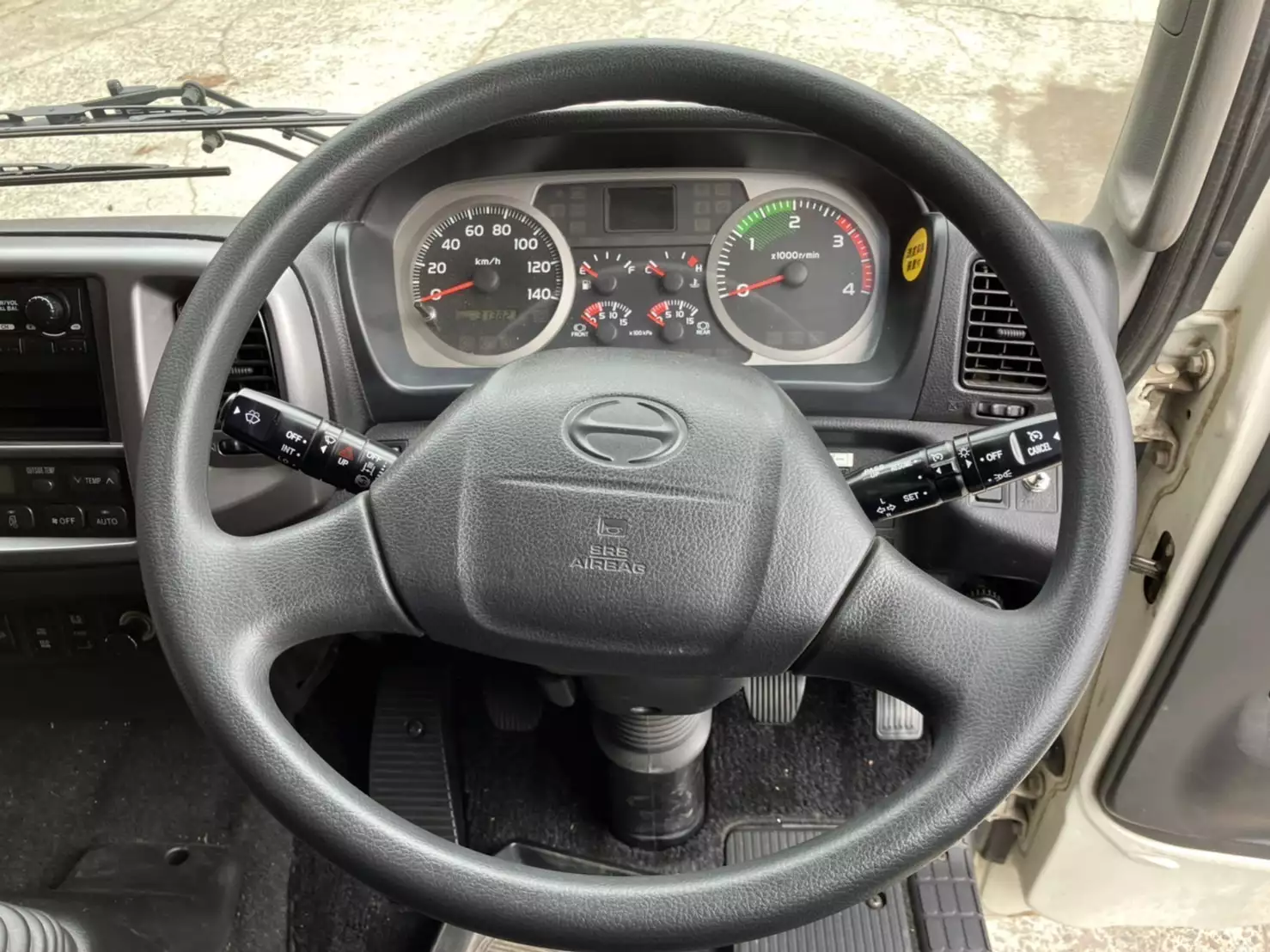 平成26年06月中古増トンダンプ日野レンジャーの画像24