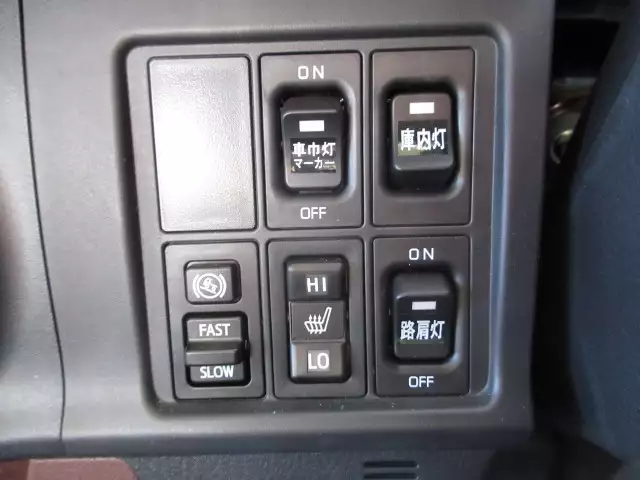 令和05年04月中古中型冷凍バン・ウィング日野レンジャーの画像39