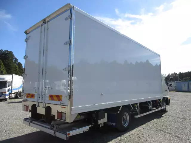 令和05年04月中古中型冷凍バン・ウィング日野レンジャーの画像5