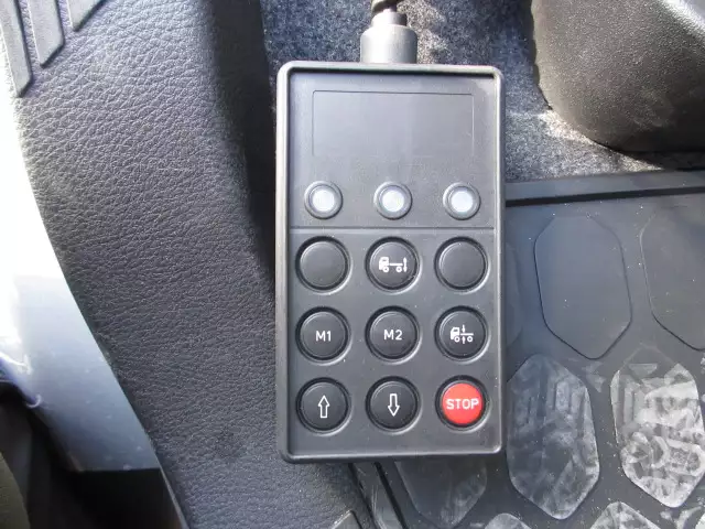 令和05年04月中古中型冷凍バン・ウィング日野レンジャーの画像52