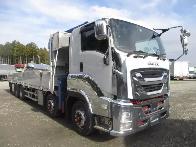 平成28年12月中古大型クレーン付いすゞギガの画像3