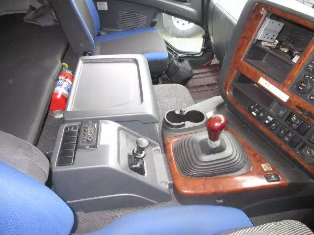 平成28年12月中古大型クレーン付いすゞギガの画像33