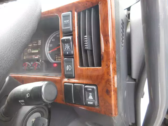 平成28年12月中古大型クレーン付いすゞギガの画像40