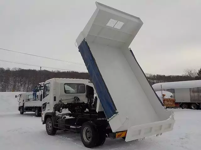 平成27年11月中古中型日野日野の画像6