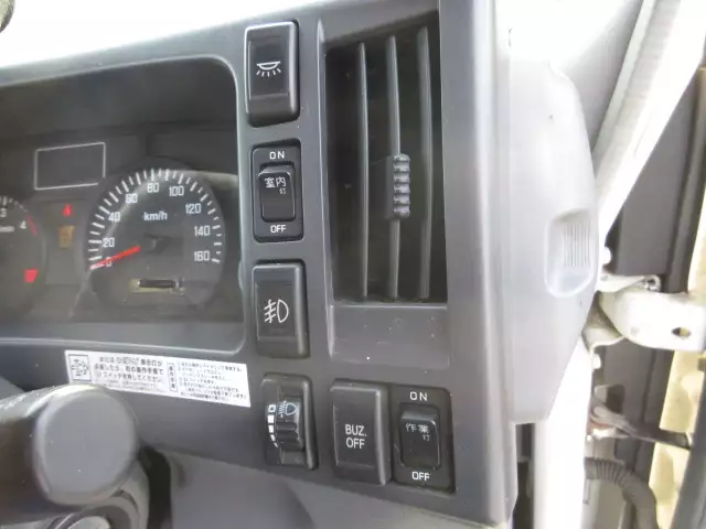 平成22年03月中古小型アルミバン・ウィングいすゞエルフの画像47