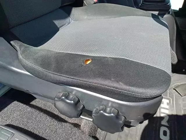 平成28年08月中古中型冷凍バン・ウィング日野レンジャーの画像13