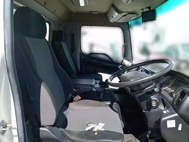 平成28年08月中古中型冷凍バン・ウィング日野レンジャーの画像16