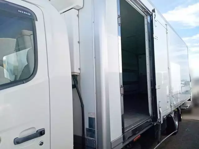 平成28年08月中古中型冷凍バン・ウィング日野レンジャーの画像20