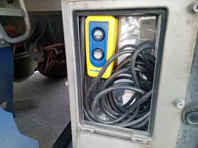 平成28年08月中古中型冷凍バン・ウィング日野レンジャーの画像24