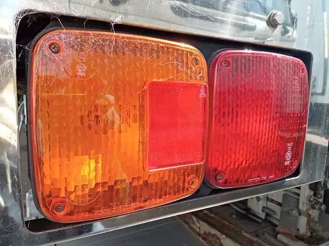 平成28年08月中古中型冷凍バン・ウィング日野レンジャーの画像32