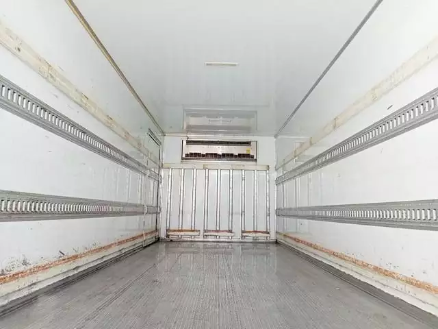 平成28年08月中古中型冷凍バン・ウィング日野レンジャーの画像34