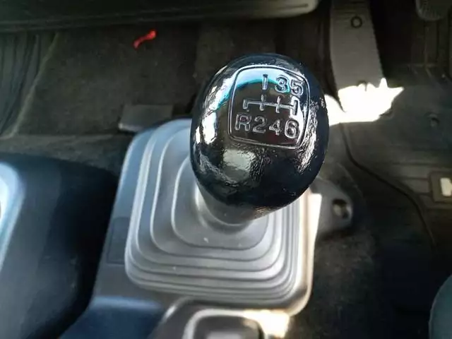 平成28年08月中古中型冷凍バン・ウィング日野レンジャーの画像10