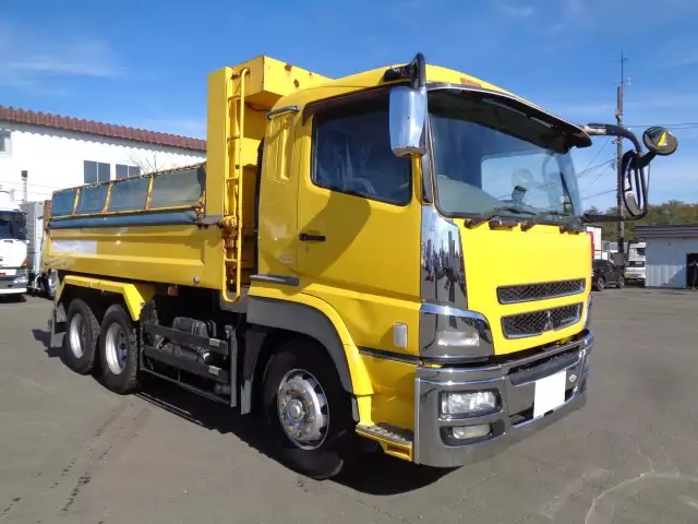 平成25年10月中古大型ダンプ三菱ふそうスーパーグレートの画像3