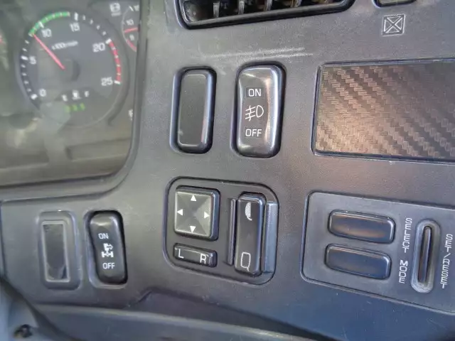 平成25年10月中古大型ダンプ三菱ふそうスーパーグレートの画像50