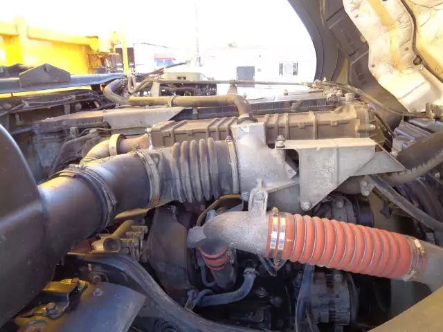 平成25年10月中古大型ダンプ三菱ふそうスーパーグレートの画像54