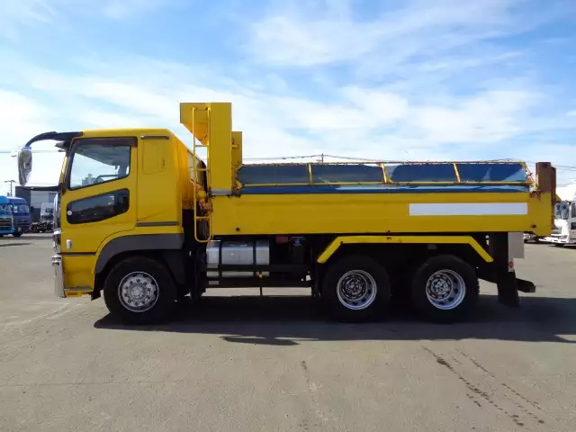 平成25年10月中古大型ダンプ三菱ふそうスーパーグレートの画像8