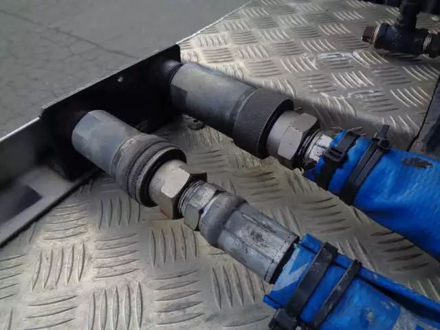 令和02年01月中古大型トラクタヘッド日野日野の画像11