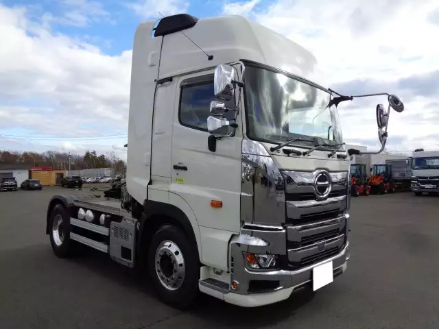 令和02年01月中古大型トラクタヘッド日野日野の画像3