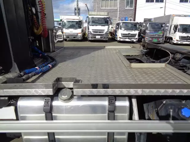 令和02年01月中古大型トラクタヘッド日野日野の画像9