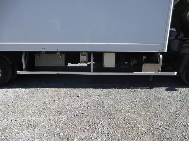 平成24年12月中古中型冷凍バン・ウィング日野レンジャーの画像17