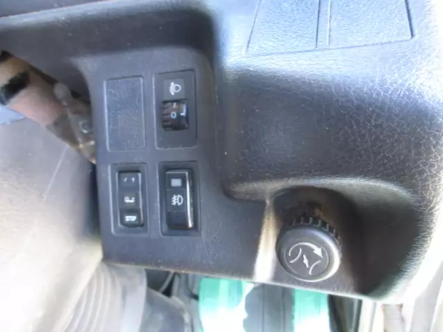 平成24年12月中古中型冷凍バン・ウィング日野レンジャーの画像41