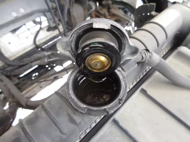 平成24年12月中古中型冷凍バン・ウィング日野レンジャーの画像53