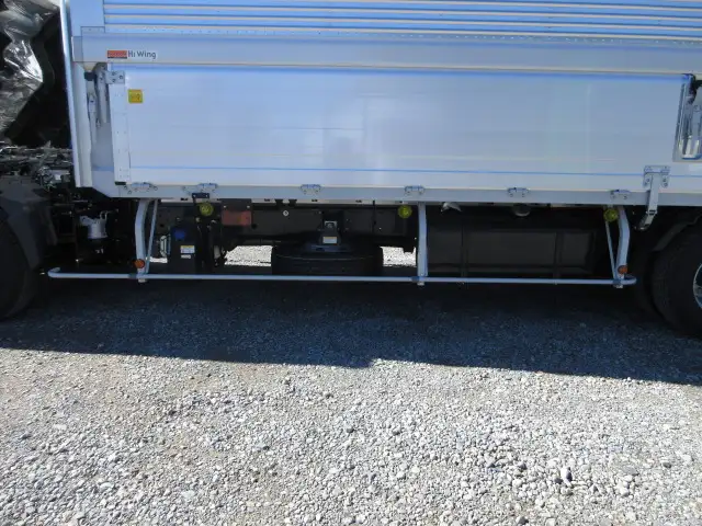 未使用車 令和5年 日野 4tアルミウィング 6200ワイド MT 240馬力 積載:2,500kg バックモニター ETC2.0の画像19