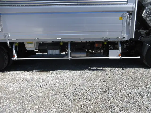 未使用車 令和5年 日野 4tアルミウィング 6200ワイド MT 240馬力 積載:2,500kg バックモニター ETC2.0の画像20