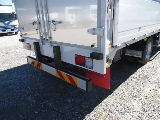 未使用車 令和5年 日野 4tアルミウィング 6200ワイド MT 240馬力 積載:2,500kg バックモニター ETC2.0の画像21