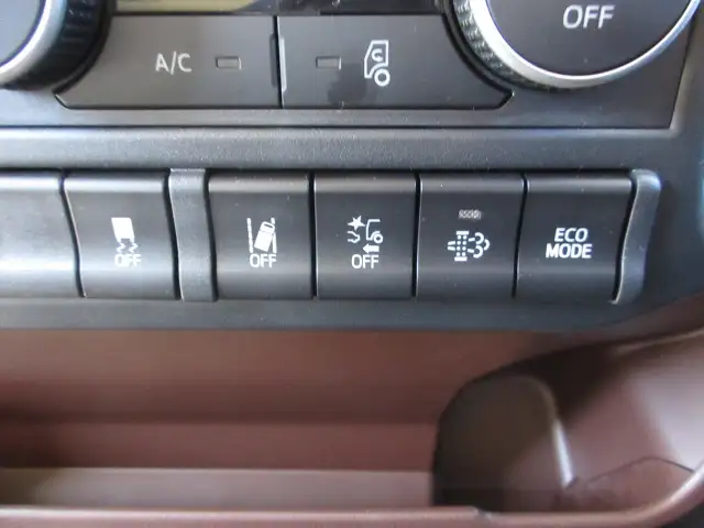 未使用車 令和5年 日野 4tアルミウィング 6200ワイド MT 240馬力 積載:2,500kg バックモニター ETC2.0の画像38