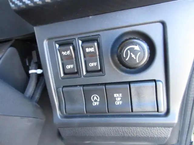 未使用車 令和5年 日野 4tアルミウィング 6200ワイド MT 240馬力 積載:2,500kg バックモニター ETC2.0の画像40