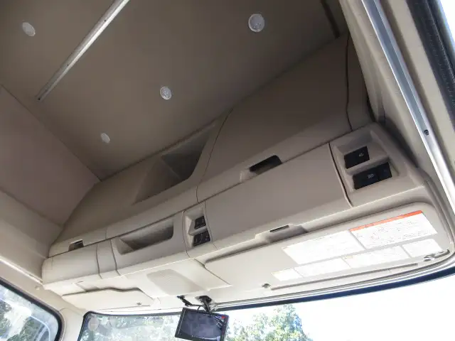 未使用車 令和5年 日野 4tアルミウィング 6200ワイド MT 240馬力 積載:2,500kg バックモニター ETC2.0の画像48