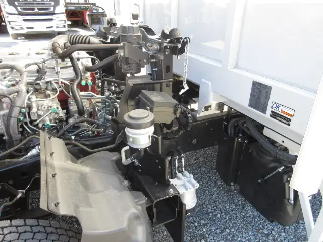 未使用車 令和5年 日野 4tアルミウィング 6200ワイド MT 240馬力 積載:2,500kg バックモニター ETC2.0の画像57