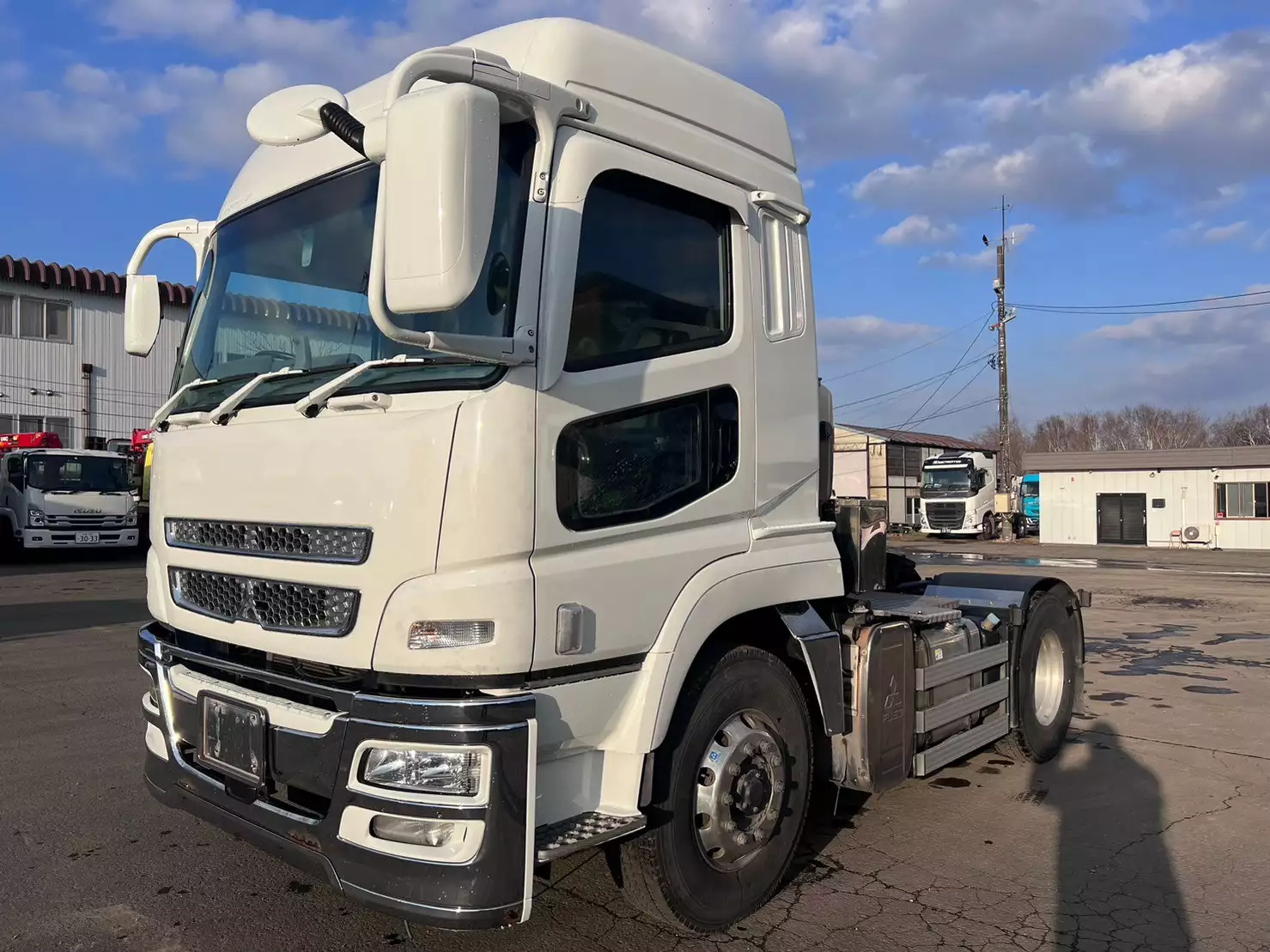 平成28年06月中古大型トラクタヘッド三菱ふそうスーパーグレートの画像1